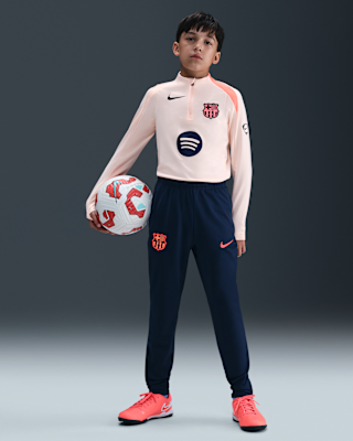 FCB+Y+NK+DF+STRK+PANT+KPZ+3R.png